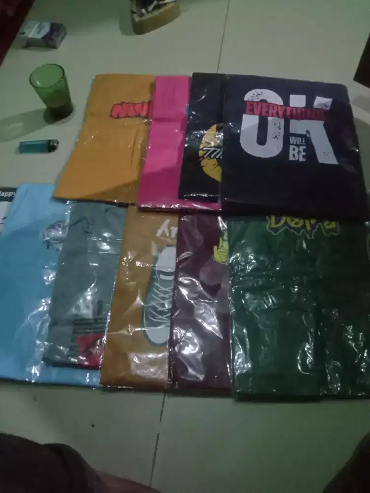 Obral kaos distro pria wanita lengan pendek