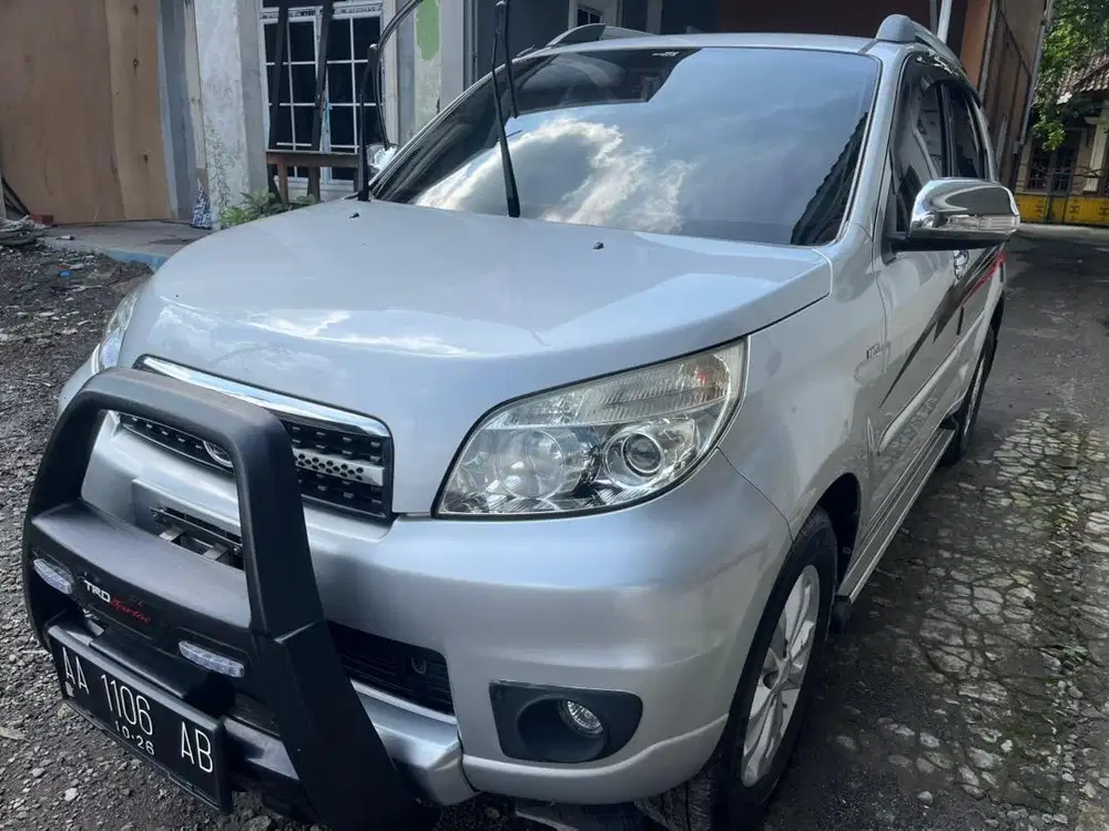 Terios tx matic 2012