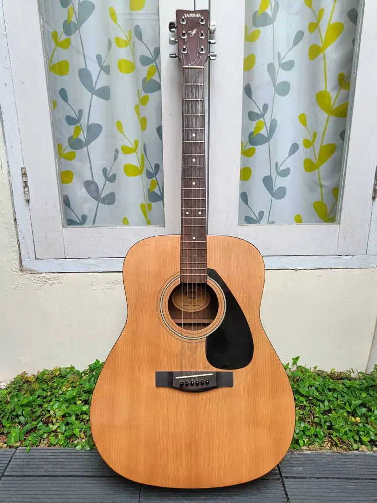 Gitar Yamaha F310 Akustik string accoustic