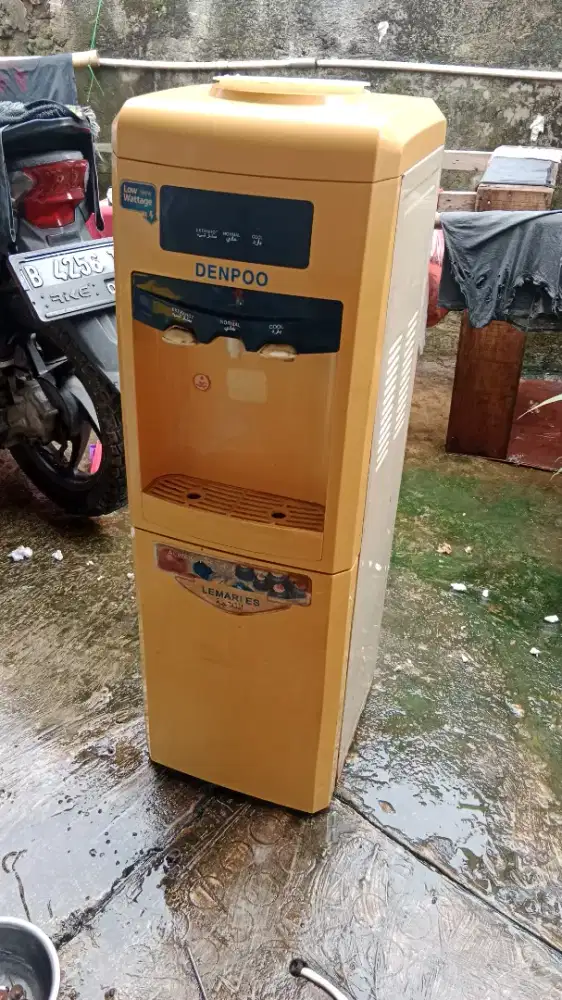 Dijual dispenser denpo mini kulkas