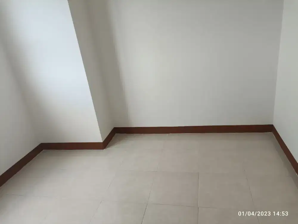 Disewakan apartment loftviles 2 br dengan kolam renang