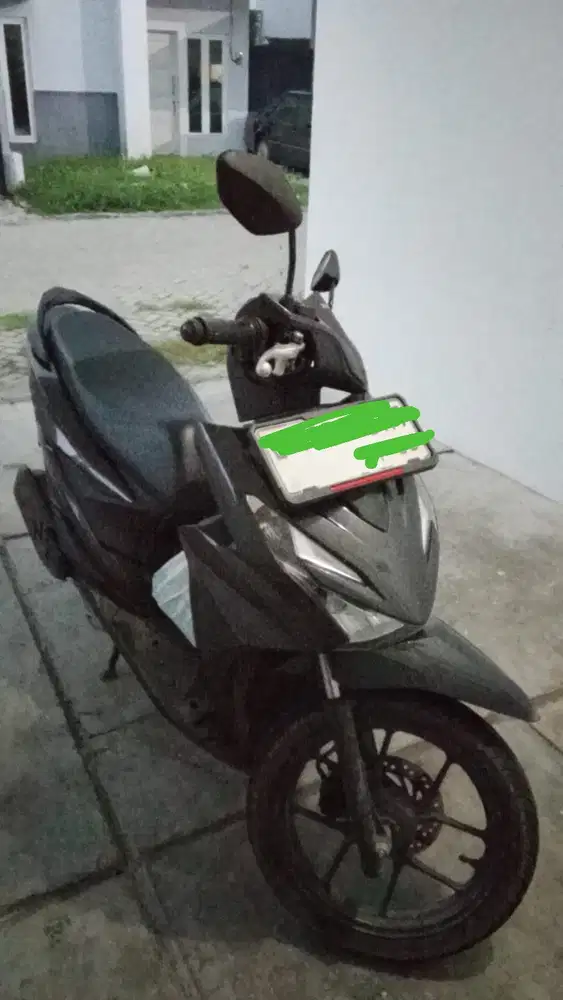 BEAT DELUXE SPORTY ISS