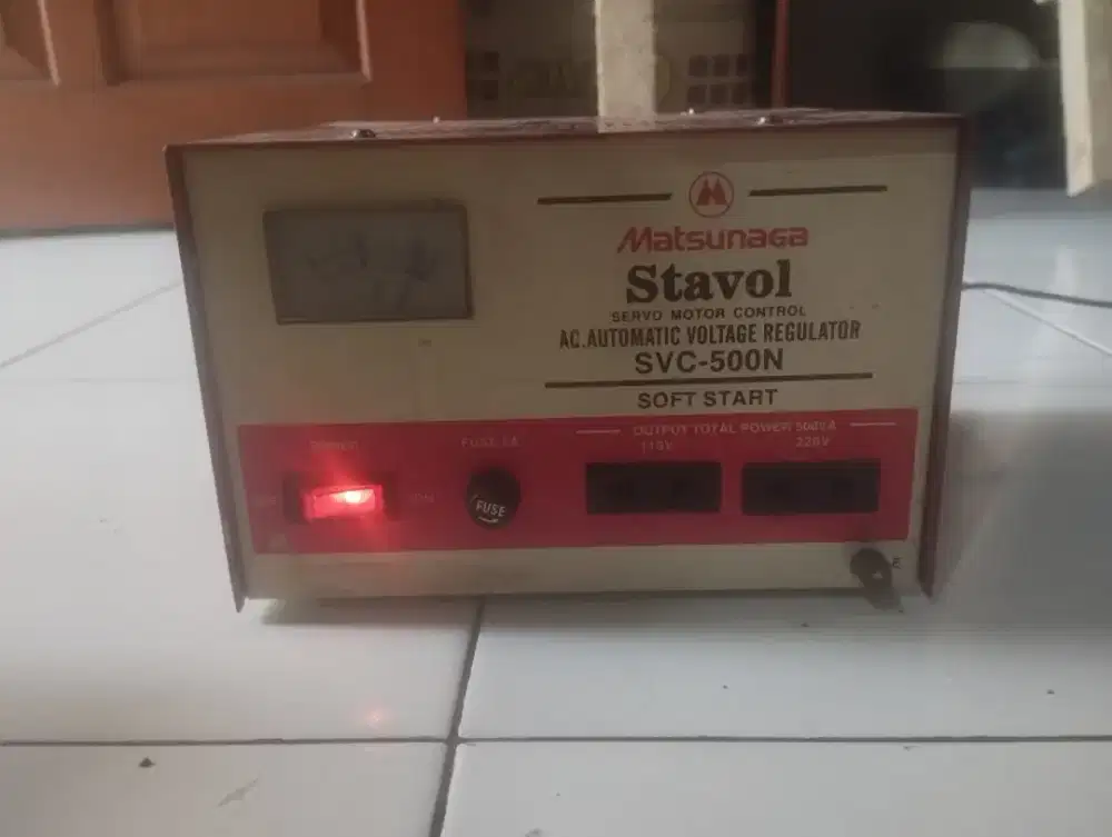 Stavol Automatic Voltage Regulator SVC-500N