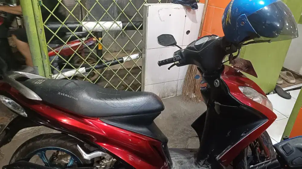 Dijual Suzuki Skydrive Th.2009