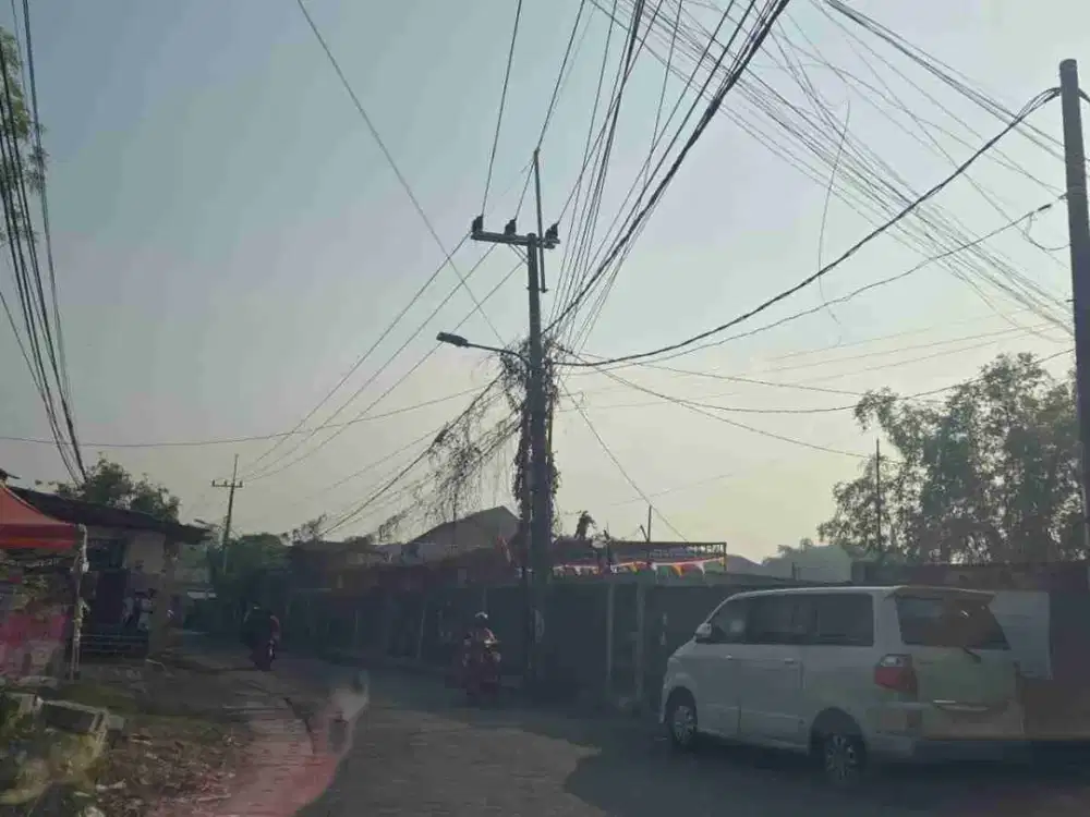 Jual Tnh Sdh Urukan Siap Bangun  
Pagar Keliling Lokasi Komersil Wiyung Sby Brt