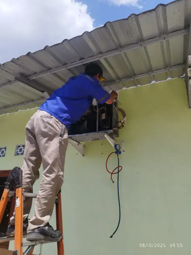 SERVICE AC,DISPENSER,MESIN CUCI,WATER HEATER DLL BERGARANSI PANGGILAN