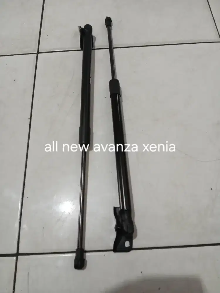 Shock bagasi avanza xenia 2012-2019