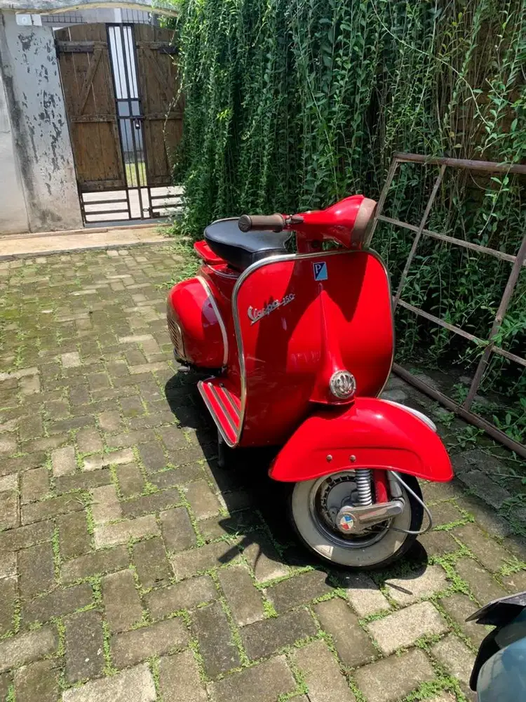 Vespa VBB 1964 Cherry Red BPKB LAWAS PAJAK ON