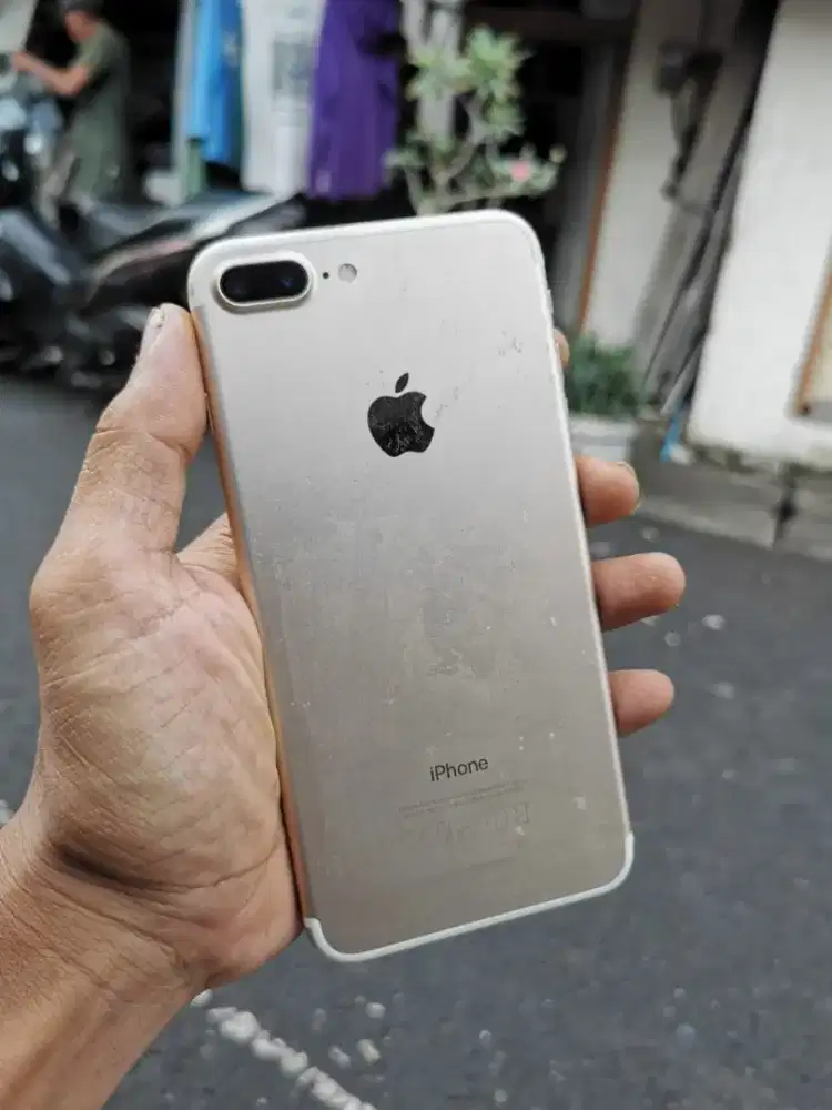 iPhone 7 plus 128GB normal