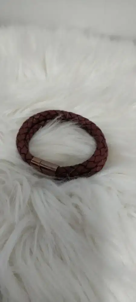 Gelang Aksesoris pria