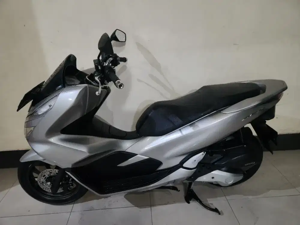 Pcx 150 cbs silver 2019 gbm bisa tunai atau kredit