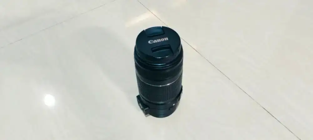 Lensa Tele Canon 50-250mm Is II Mulus