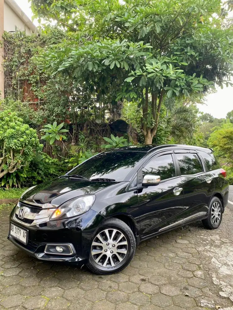Mobilio E prestige matic sangat terawat