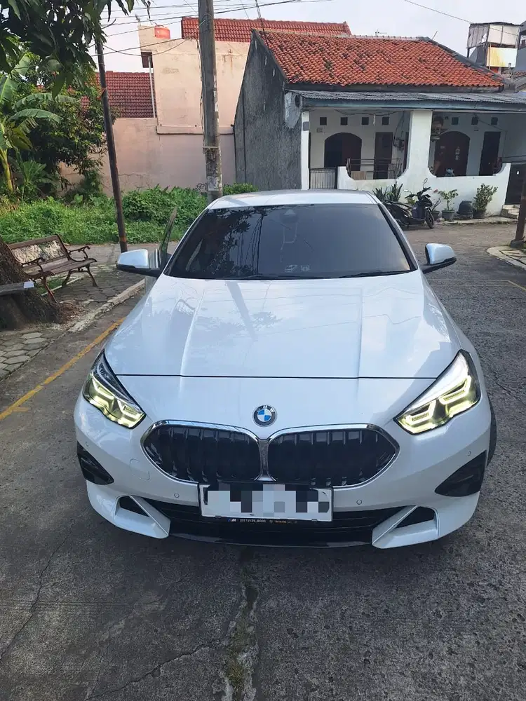 BMW 218i 2023 Bensin