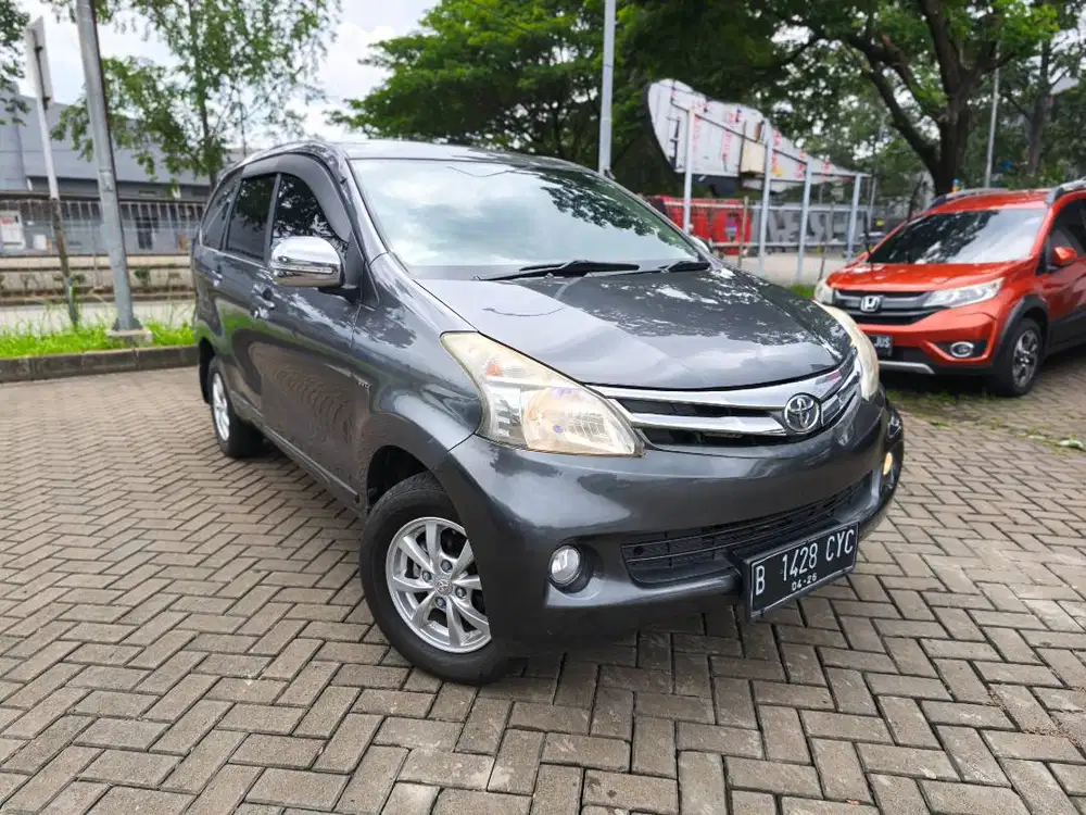 mobil jepang nyaman buat keluarga