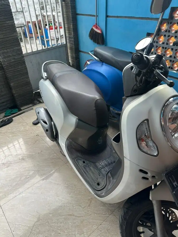 Scoopy prestige 2022