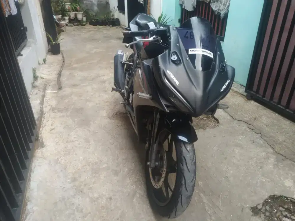 Dijual CBR 150 R