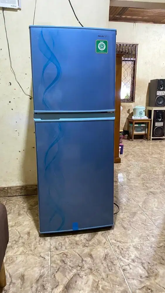 Kulkas 2 pintu sharp