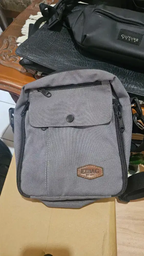 Tas backpack bodypack, selempang eibag, palazzo, navyclub, kulit