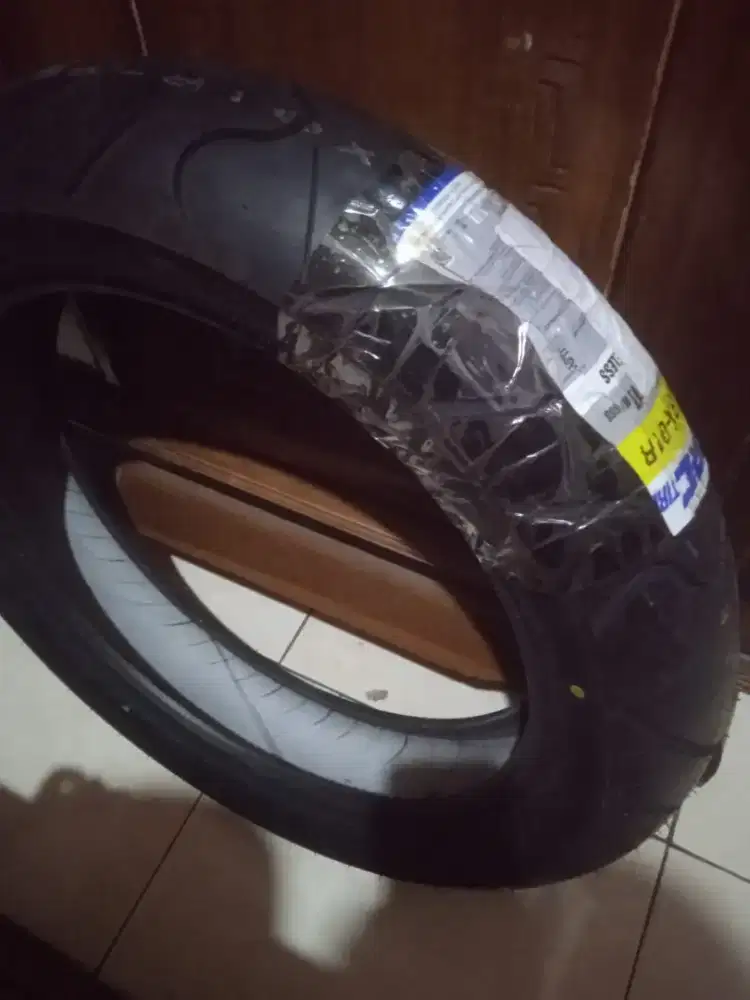 Ban tubles IRC size 140/70-17 baru Poris cipondoh