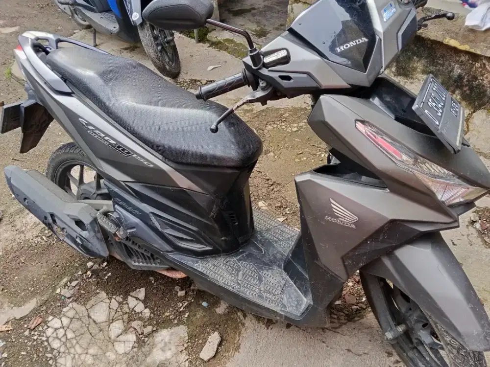 Honda Vario 150 FI Led 2016 MURAH