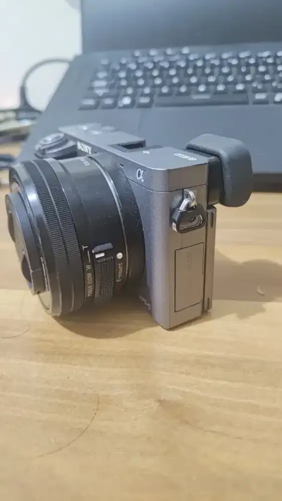 Kamera mirrorless sony a6000