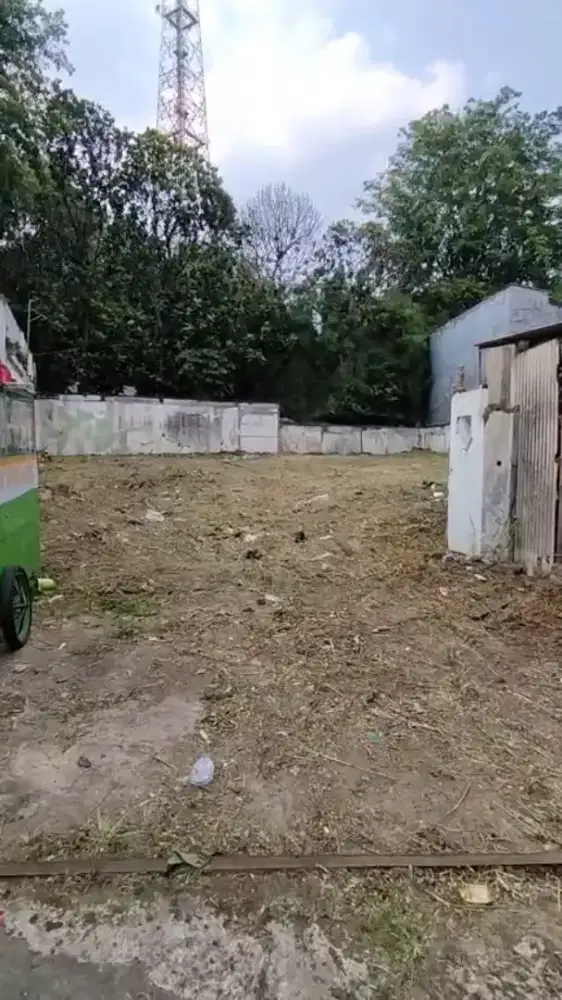 Tanah Strategis 536 m² Lokasi di Seberang Kalibata Mall Jak Sel