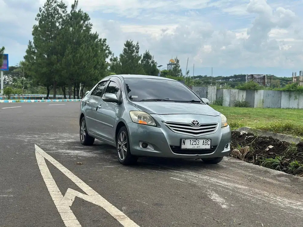 Toyota Vios G Matic Keyless 2011 (Tipe Tertinggi)