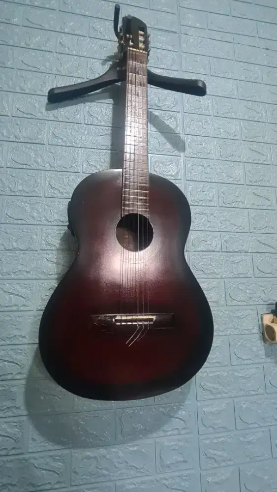 Gitar Classic yamaha vintage G55 original sudah pasang preamp