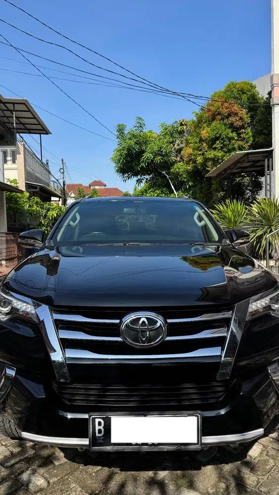 JUAL TOYOTA FORTUNER VRZ AT 2018