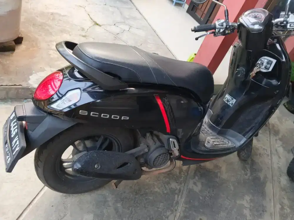 HONDA SCOOPY 2021 TANGAN PERTAMA (