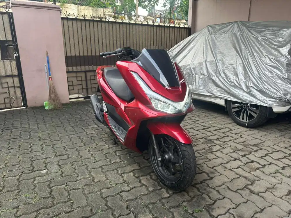 Honda Pcx 160 Tahun 2025 Bln 10 (Tgn Ke 1)