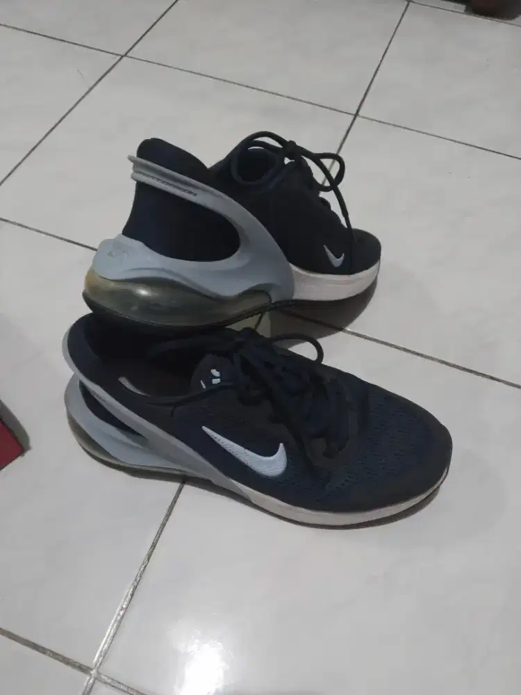 sepatu preloved