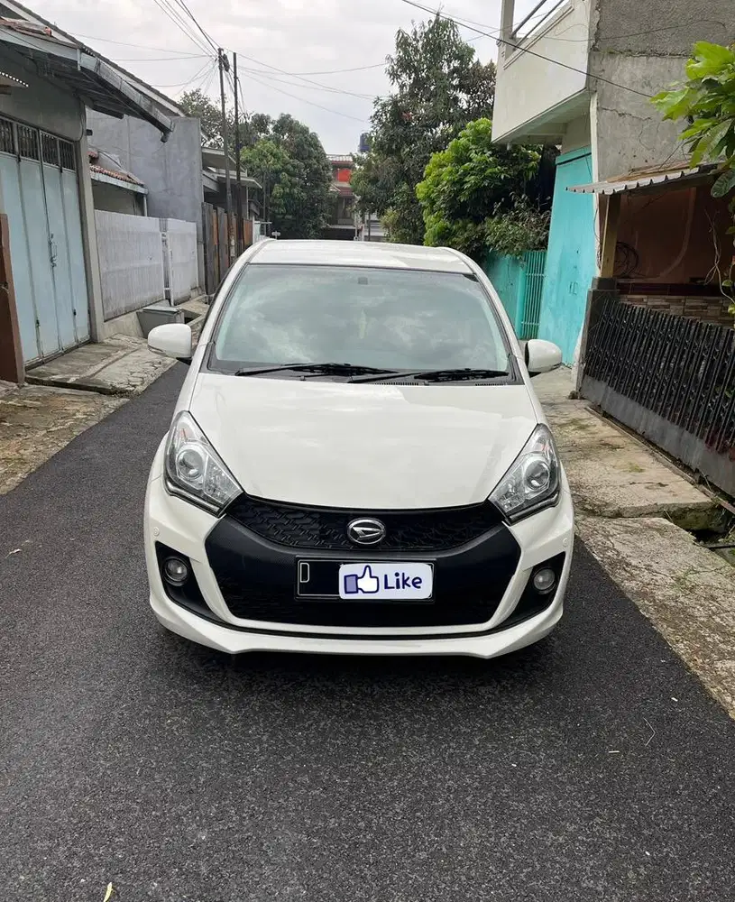 Daihatsu Sirion RS Istimewa