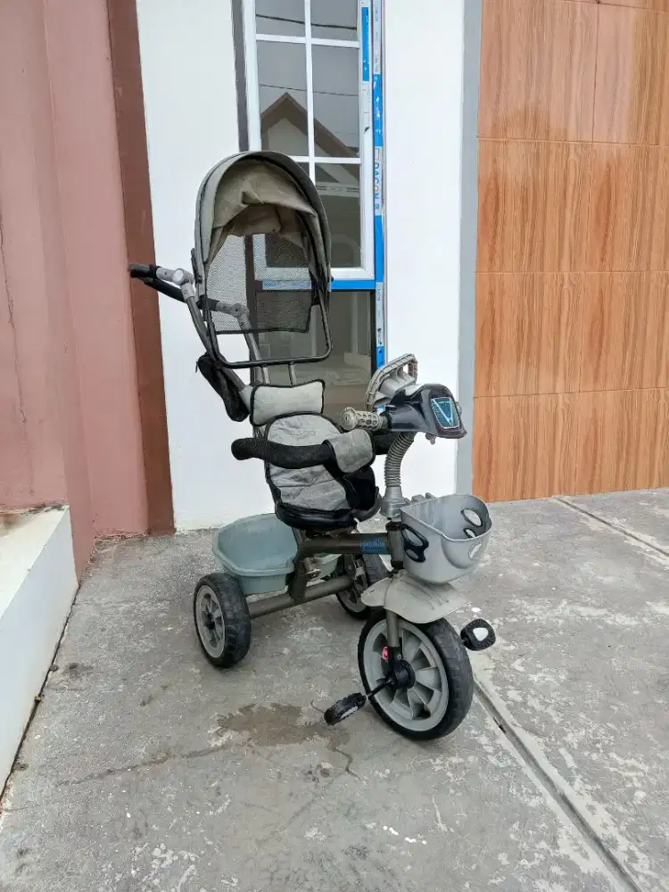 Sepeda Anak Roda 3 (Bekas)