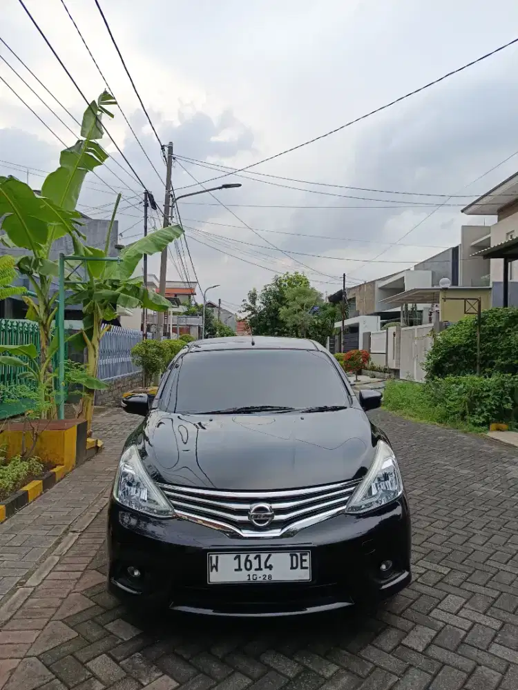 Nissan Grand Livina 1.5 XV Bensin Matic 2018