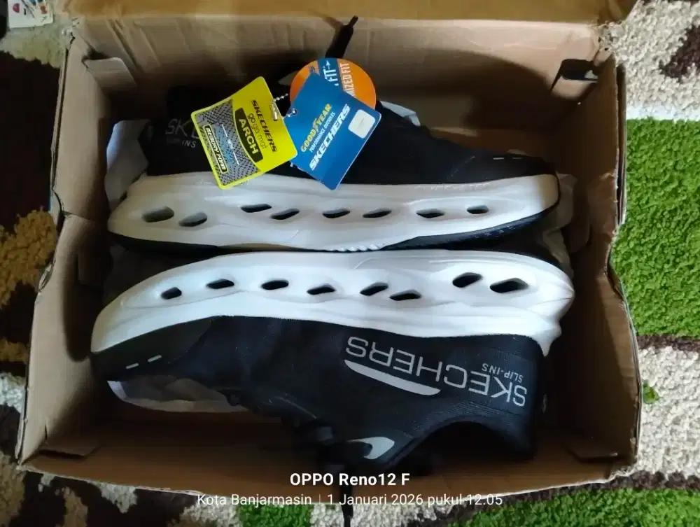 Sepatu Skecher's No 40 Cowo Orie