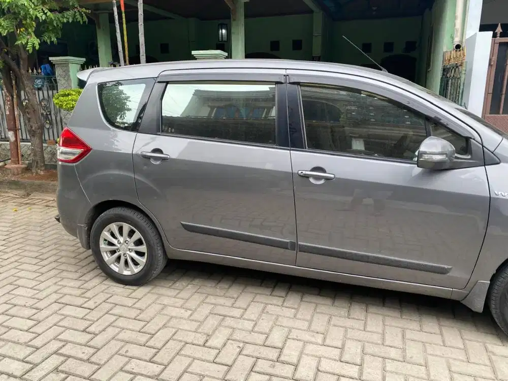 DIJUAL SUZUKI ERTIGA MT 2013 – SIAP PAKAI