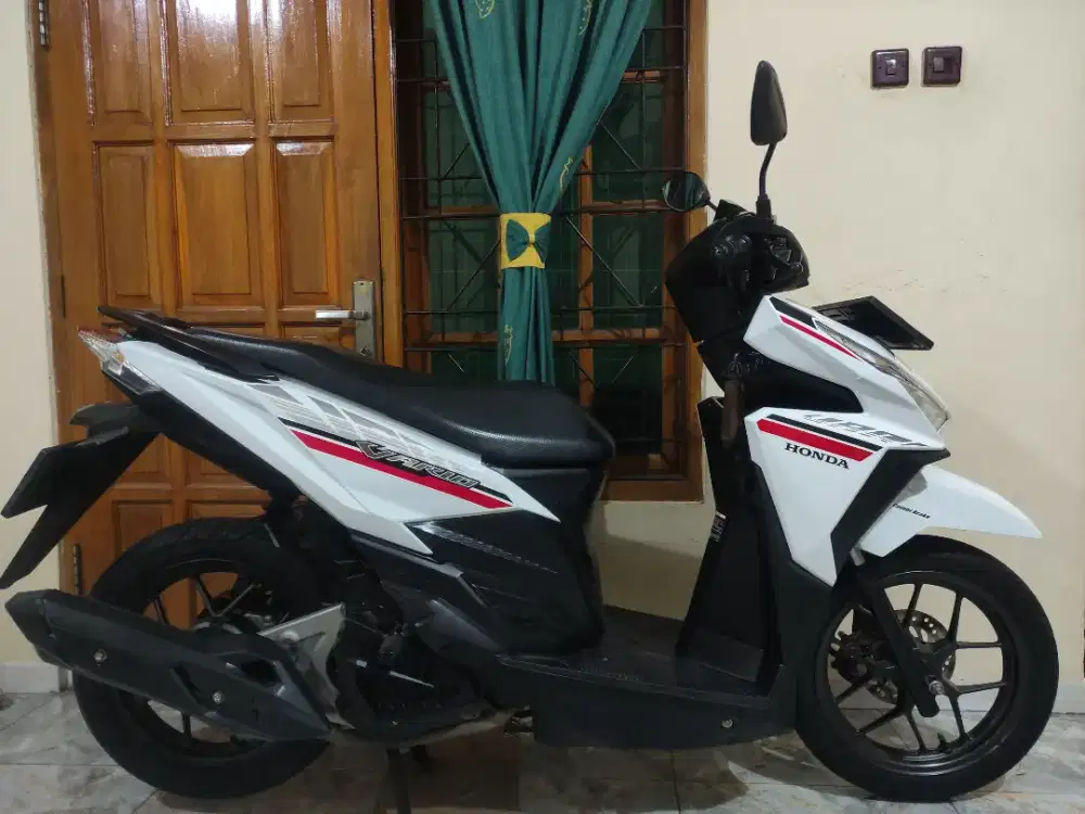 Super istimewa low km vario 125 led cbs esp super mulus jarang ada