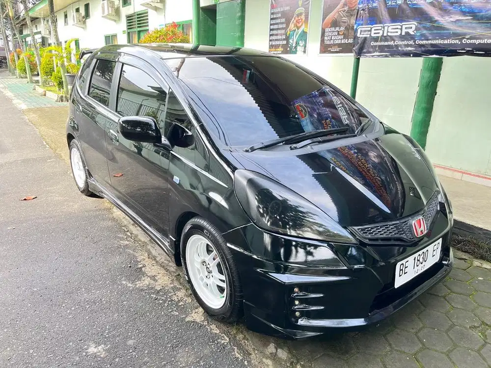Honda jazz 2013