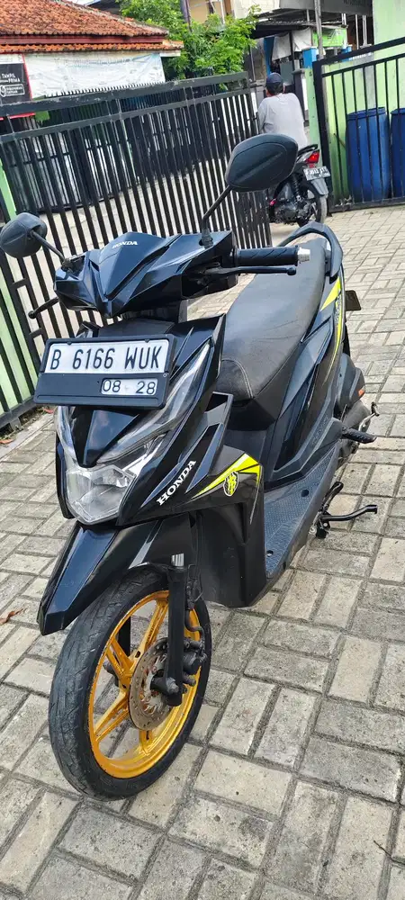 Honda beat eco 2019