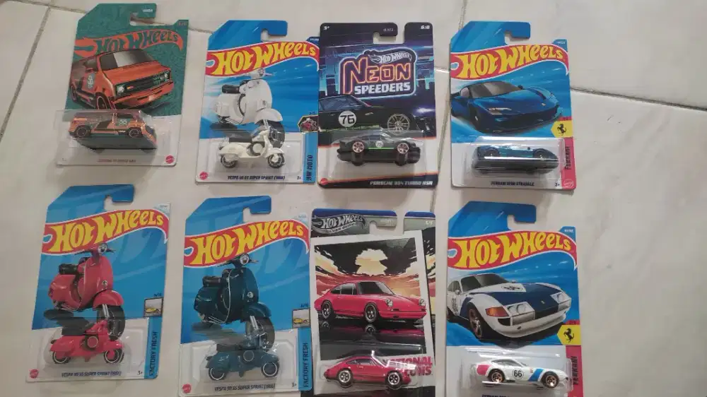 Hot wheels hot item