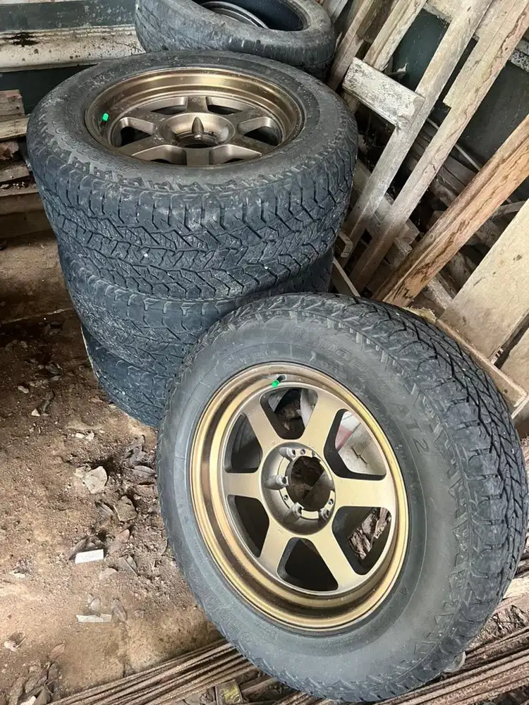 Velg SSW TE 37 XT Bronze pcd 6x139 dengan ban hankook at 265/60:/18