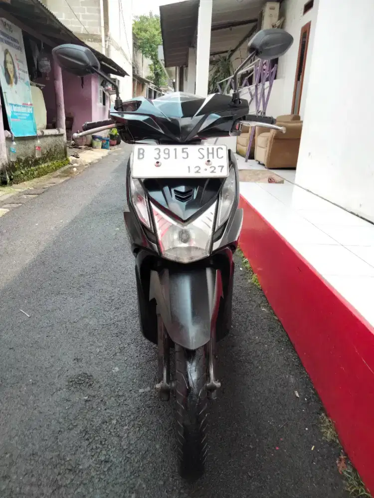 Honda Beat FI tahun 2012 siap pakai
