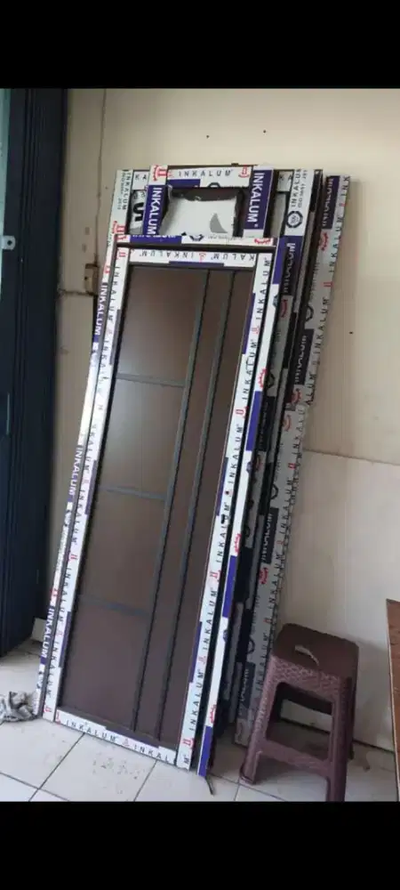 jasa bikin dan pasang pintu jendela aluminium