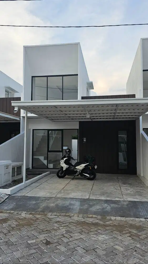 Dijual Rumah 1 Lantai + Mezzanine Baru