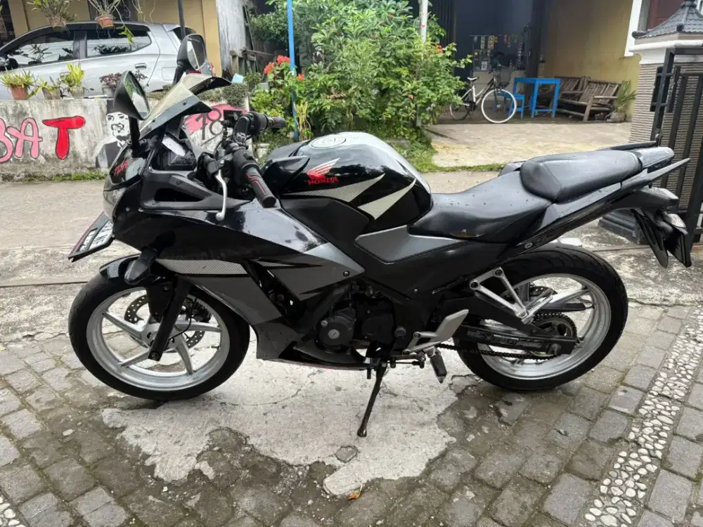 CBR THN 2015 plat AB kota