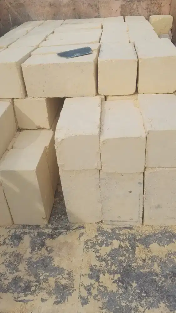 Batu kumbung pondasi