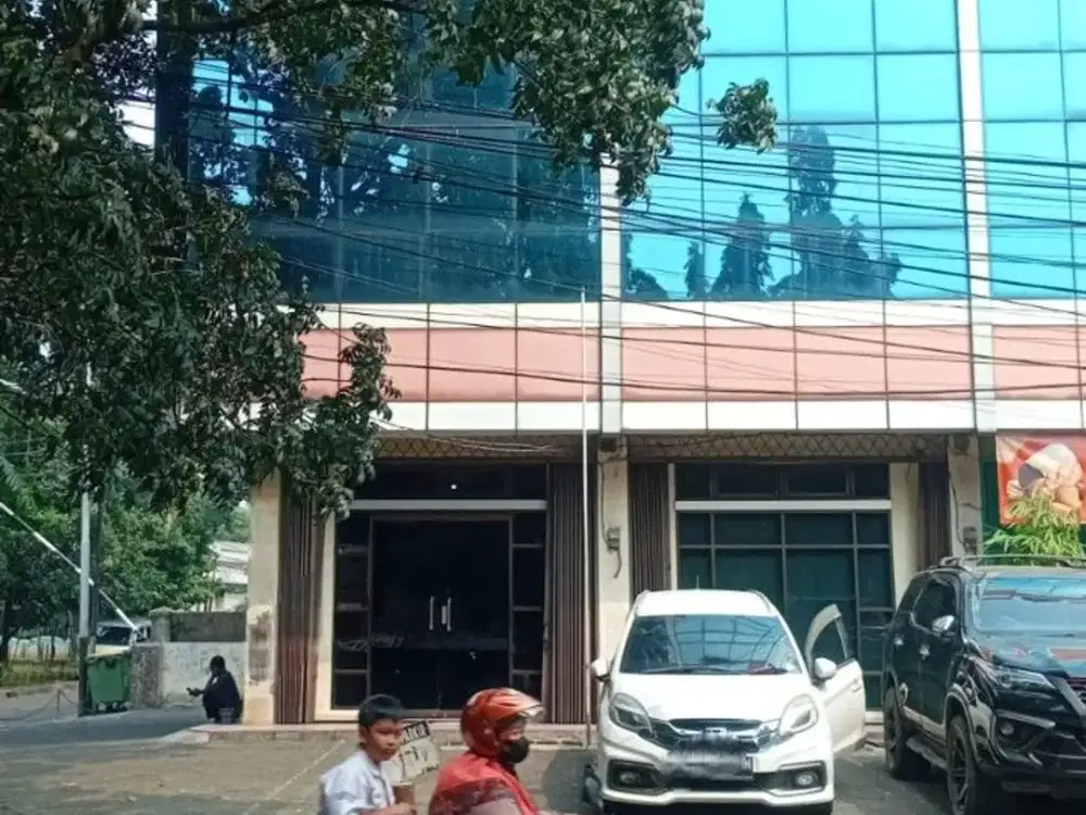 Ruko Gandeng 3lt di Gandaria Kebayoran Baru, Selangkah ke Gandaria City