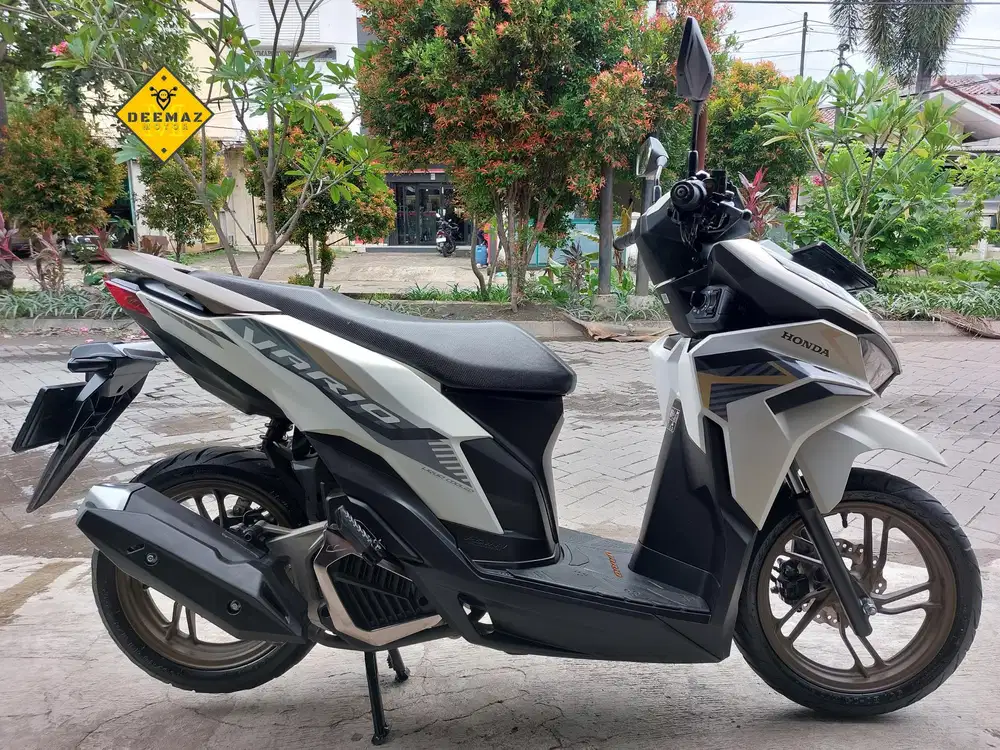 (DP 800 Rb)‼️ Vario 125 CBS ISS Keyless Putih 2023 Cash & Kredit